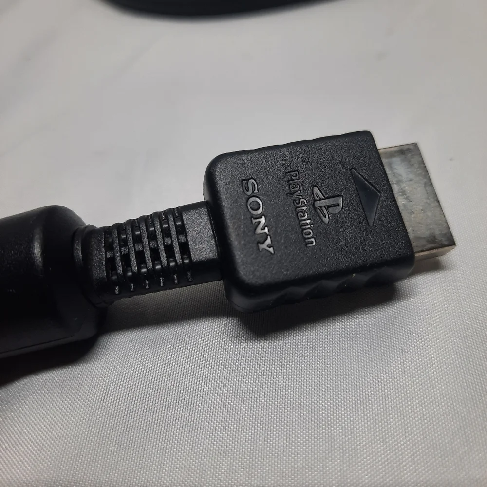 Sony Playstation OEM cable tested